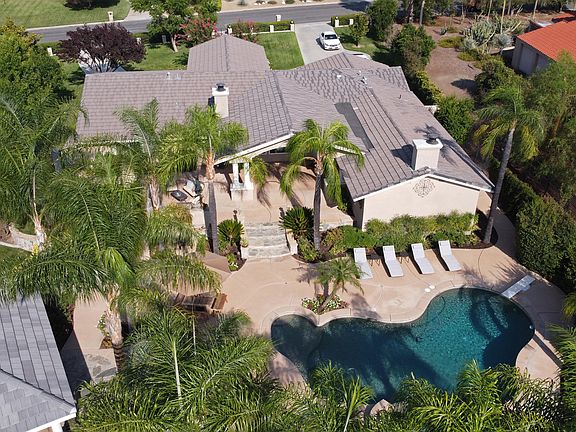 4th image of 27345 Tierra Verde Dr