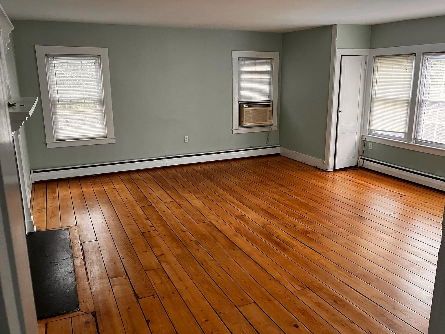 32 Pearl St, Mystic, CT 06355 Zillow