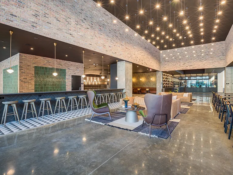 Lobby Cocktail Bar
