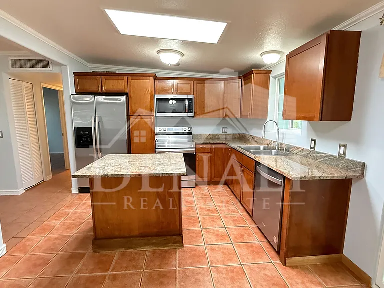 2812 W Calle Ocio — Photo 8
