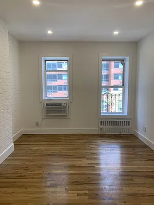 Rented by Compass | media 23