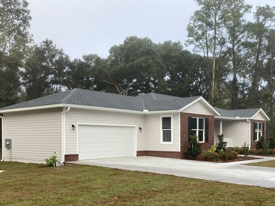 1st image of 206 SE Sandia Way