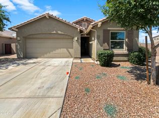 3550 E Cowboy Cove Trl, San Tan Valley, AZ 85143