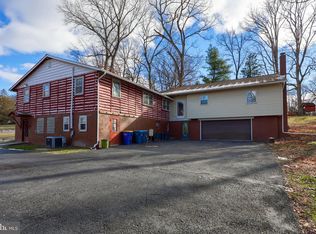 75 Church Rd, Etters, PA 17319