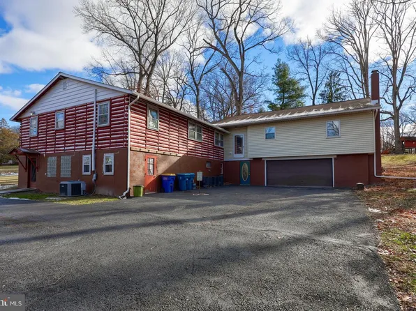 75 Church Rd, Etters, PA 17319