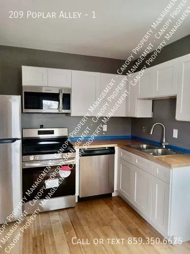 209 Poplar St #1 Photo 1