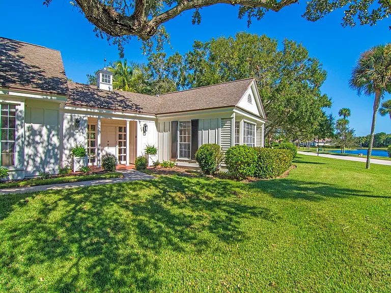 100 River Oak Ln — Photo 36