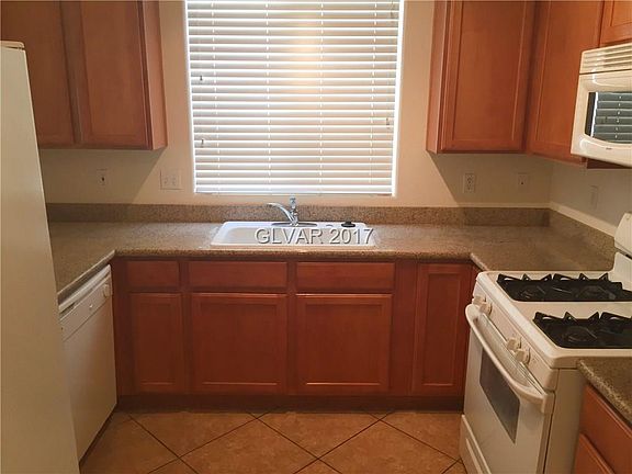 4th image of 265 Dizzy Petunia Ct #0