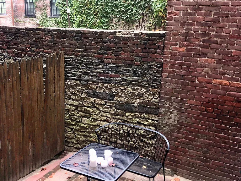 16 Grove St #1 — Photo 4