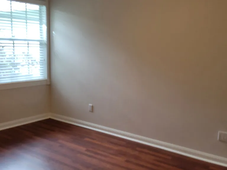 1610 SW Waterfall Blvd — Photo 11
