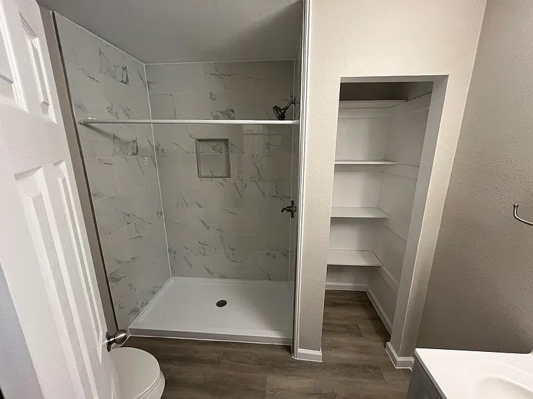300 Ocean Dr — Photo 15