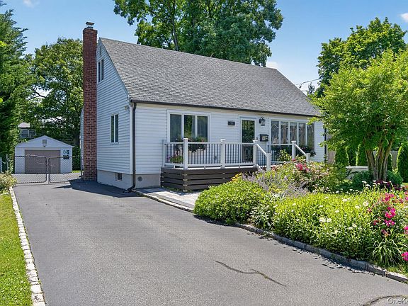 2nd image of 38 Oakwood Street