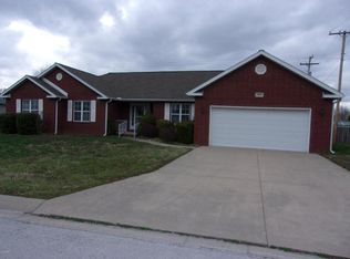 809 Lexington St, Carl Junction, MO 64834