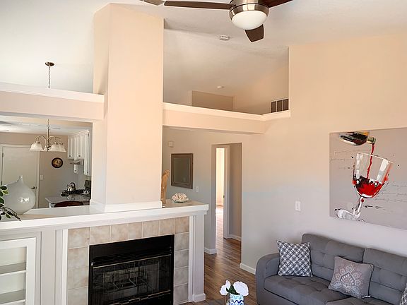 5th image of 874 Sage Dr
