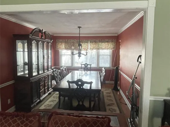 1070 Cramer Court, North Baldwin, NY 11510