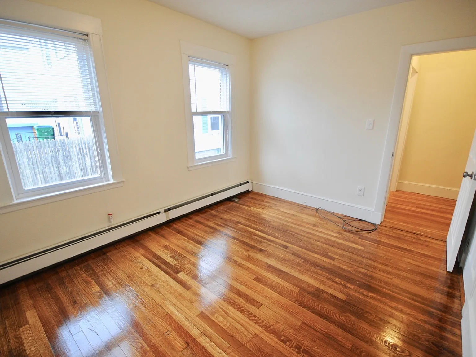 15 Taylor Street Apartments — Photo 4