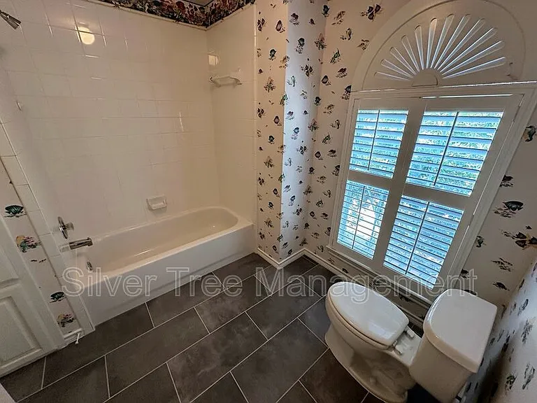 3200 Blenheim Ct — Photo 40