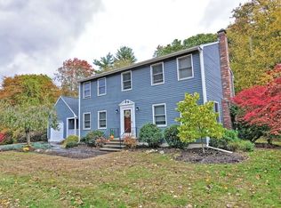 16 Cobblestone Dr, Franklin, MA 02038