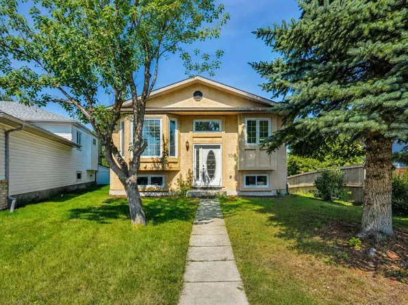 100 SE Shawbrooke Cir SW, Calgary, AB T2Y 3A1
