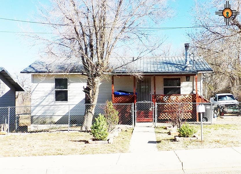 1st image of 1012 Romero St