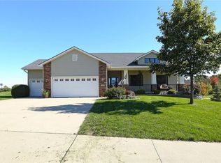 1706 Dorchester St, Norwalk, IA 50211
