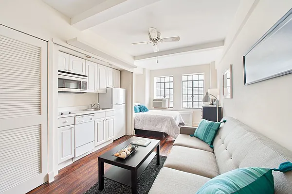 Rented by Compass | media 1