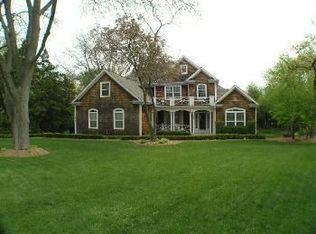 131 Turkey Hill Rd, Trout Valley, IL 60013