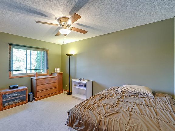 4th image of 11743 Lasalle Cir NE