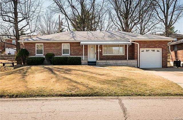 1st image of 4104 Fabian Dr