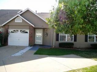 4809 Shirley Ridge Ct, Saint Charles, MO 63304