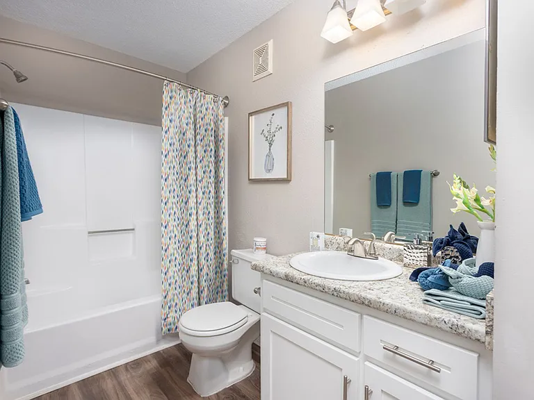 Kessler Point Apartment Homes — Photo 25