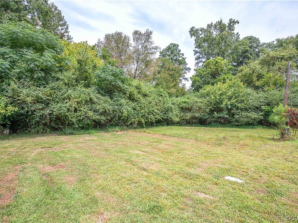 306 Pine St, Waverly, VA 23890 Zillow