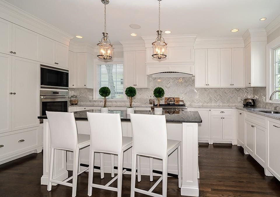 202 Bristol Rd, Wellesley, MA 02481 Zillow