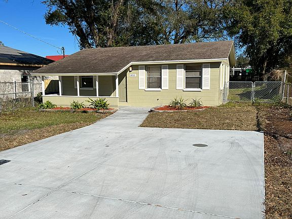2nd image of 8511 Tampa St