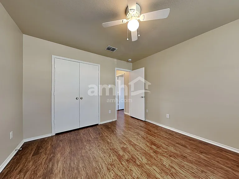 2806 Lake Terrace Dr — Photo 14