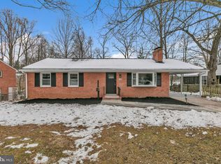 7623 Long Pine Dr, Springfield, VA 22151
