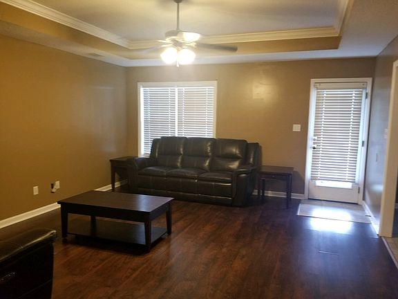3rd image of 5581 Pasadena Way