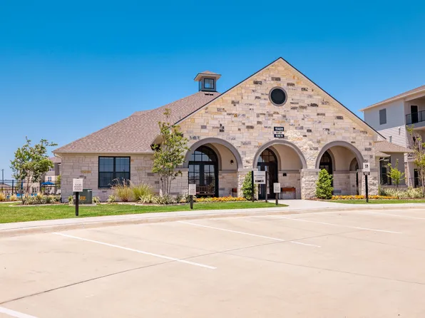 Landing at Willow Grove