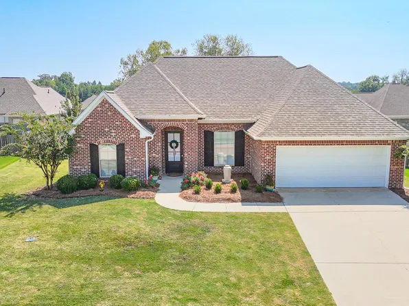 183 Rhodes Ln, Canton, MS 39046