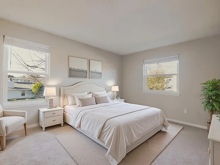 Laurel Pines — Photo 8