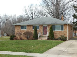 680 Bryn Mawr Ave, Wickliffe, OH 44092