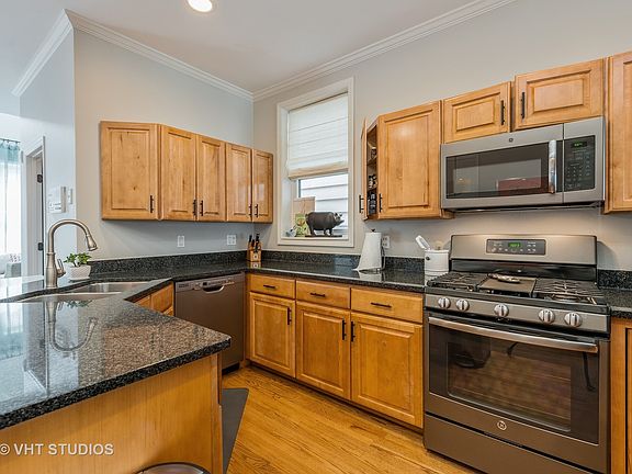4th image of 2314 N Hamilton Ave