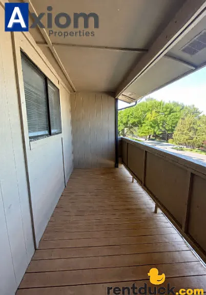Syringa Terrace — Photo 59