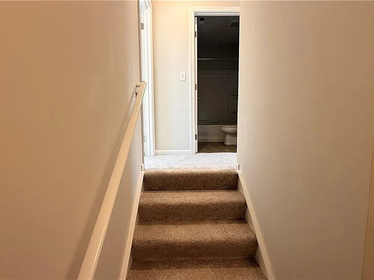 4028 Hemlock Ct — Photo 16