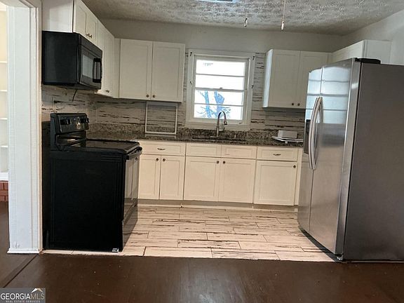 5th image of 2265 Rosebud Rd