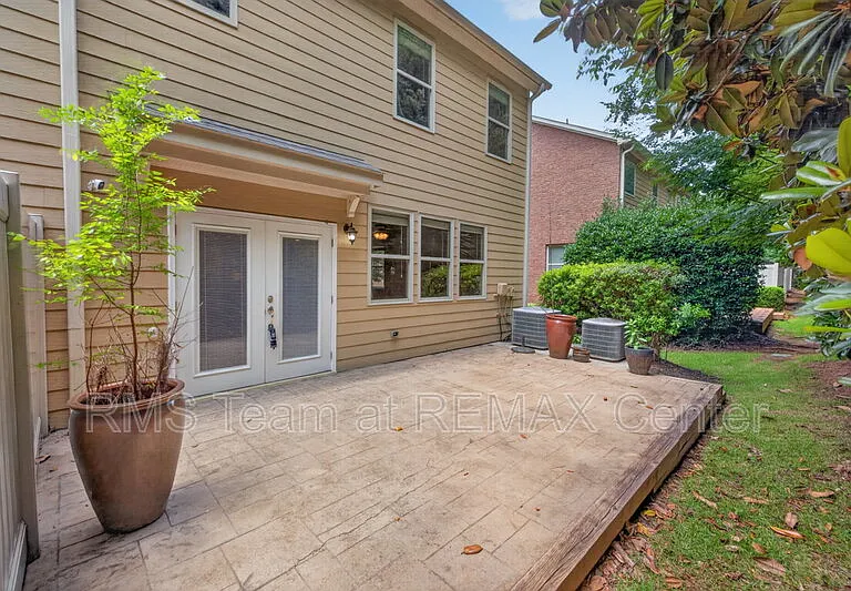1572 Lenox Overlook Rd — Photo 39