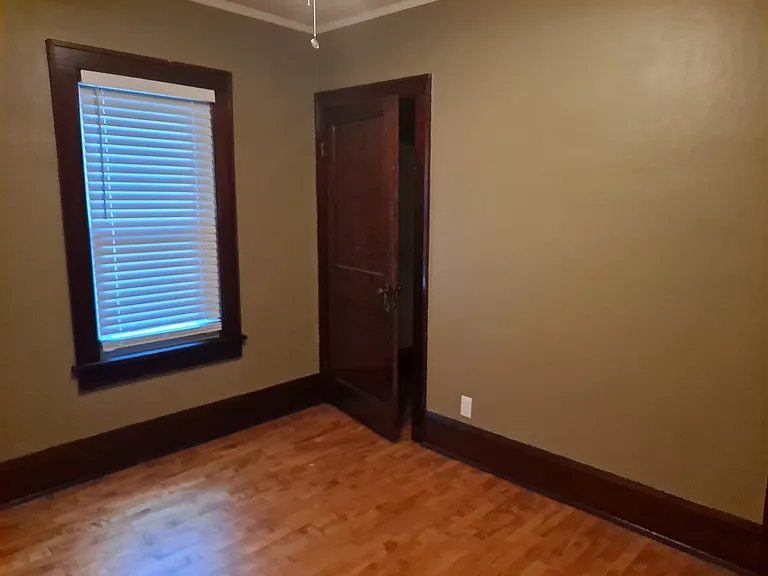 612 W Summer St #1 — Photo 11