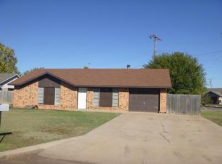 1119 Loyadell St, Altus, OK 73521