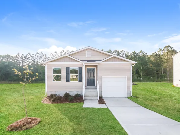 2203 Samuel Ln, Tarboro, NC 27886