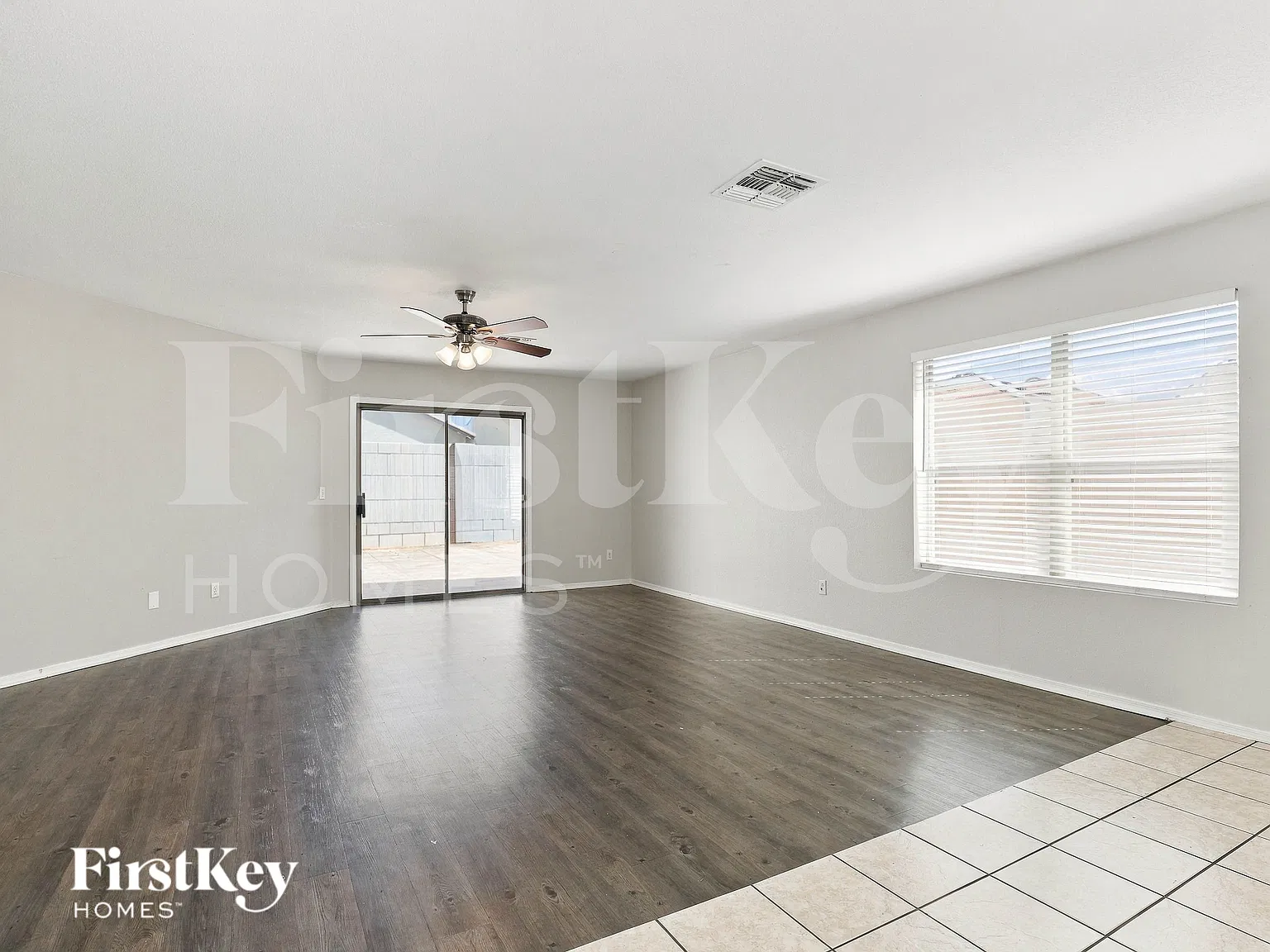 4 bed, 2.0 bath, 1978 sqft, $1,990 — Photo 4